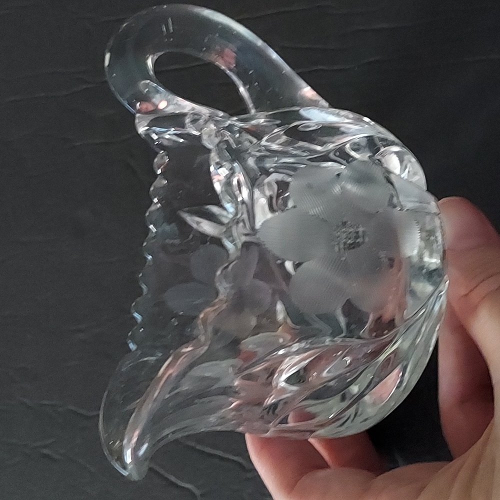 Handblown in Mold Crystal Engraved Creamer,Clear,3in.Hx5in.W Pre-Owned,scratches